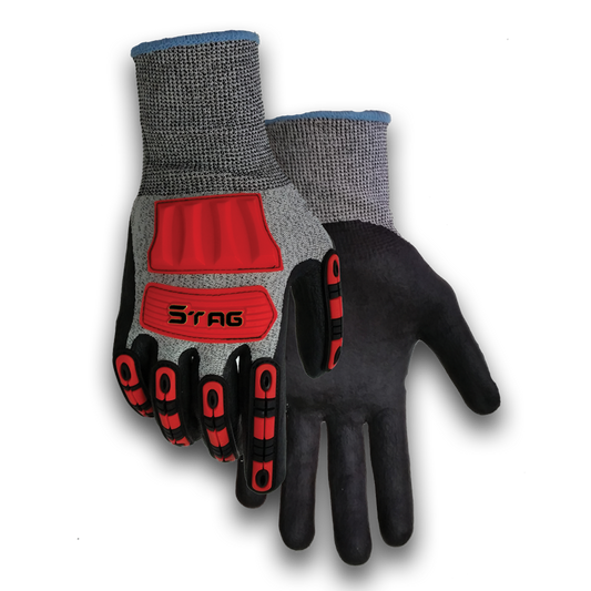 Nitrile Gloves vs. Latex Gloves Golden Stag Gloves