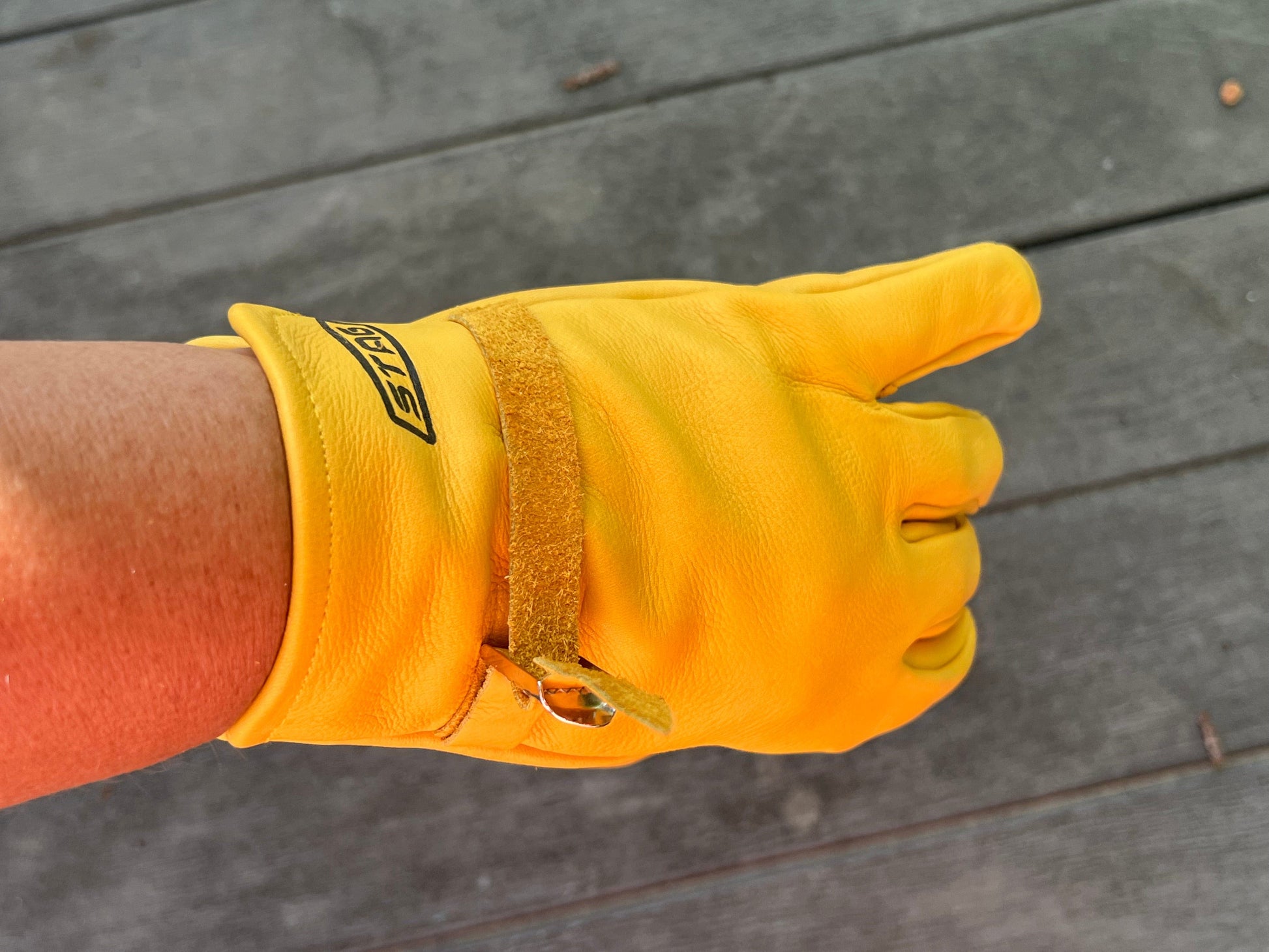 Leather Drivers Glove 187 – Golden Stag Gloves