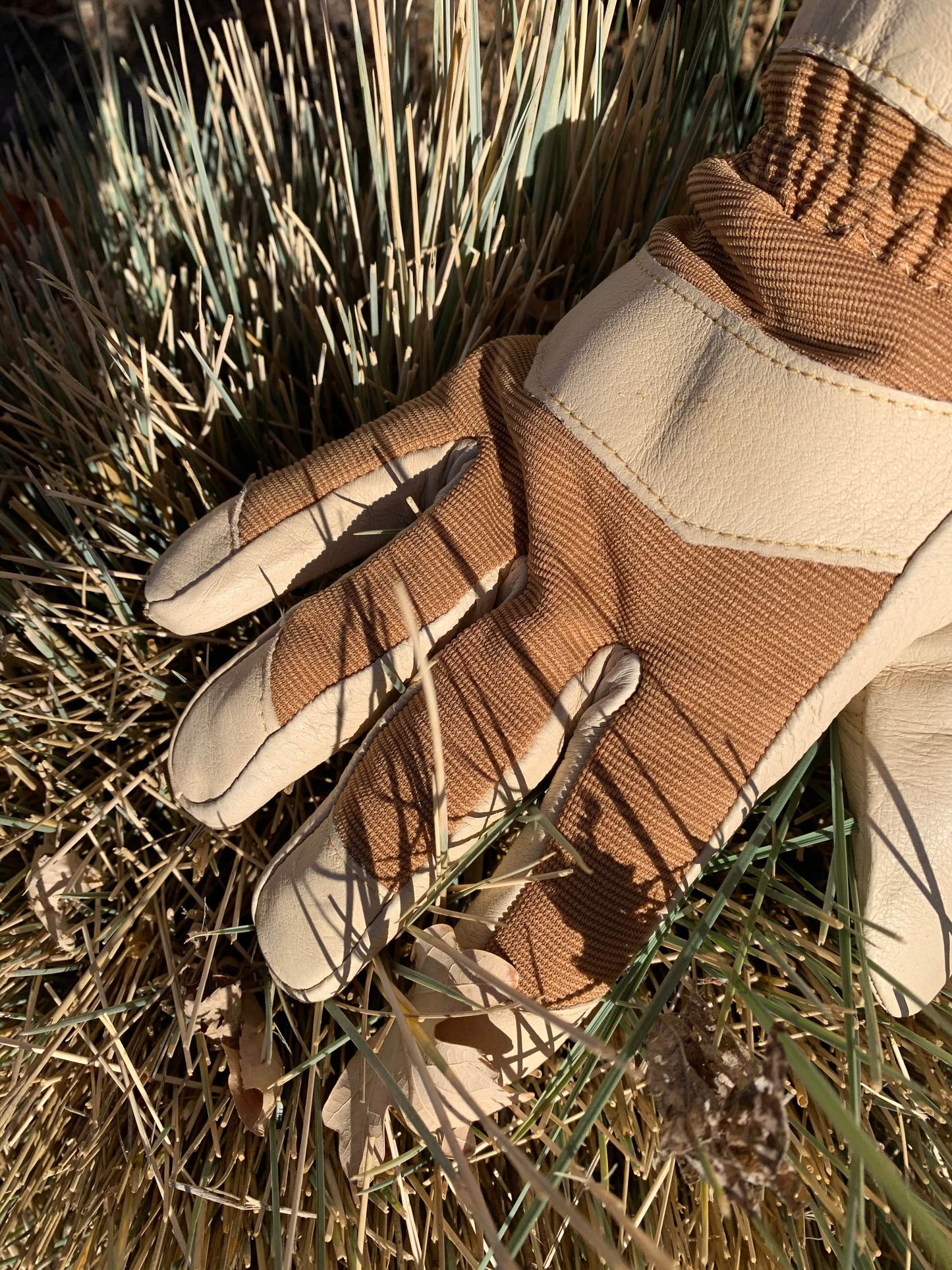 Best Gloves for Winter Work 168 Golden Stag Gloves